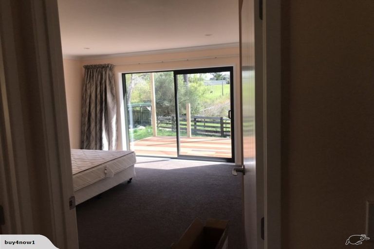 Photo of property in 133 Codlin Road, Waiuku, 2682