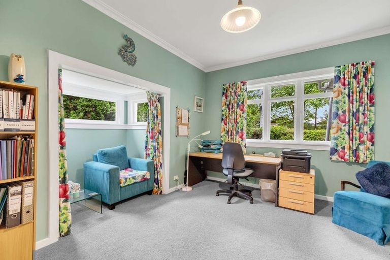 Photo of property in 13 Godwin Crescent, College Estate, Whanganui, 4500