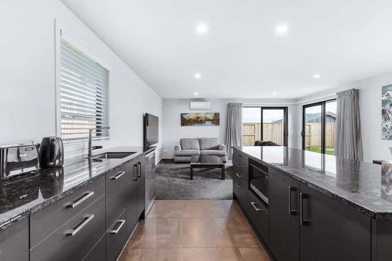 Photo of property in 36 Tawhai Crescent, Wharewaka, Taupo, 3330