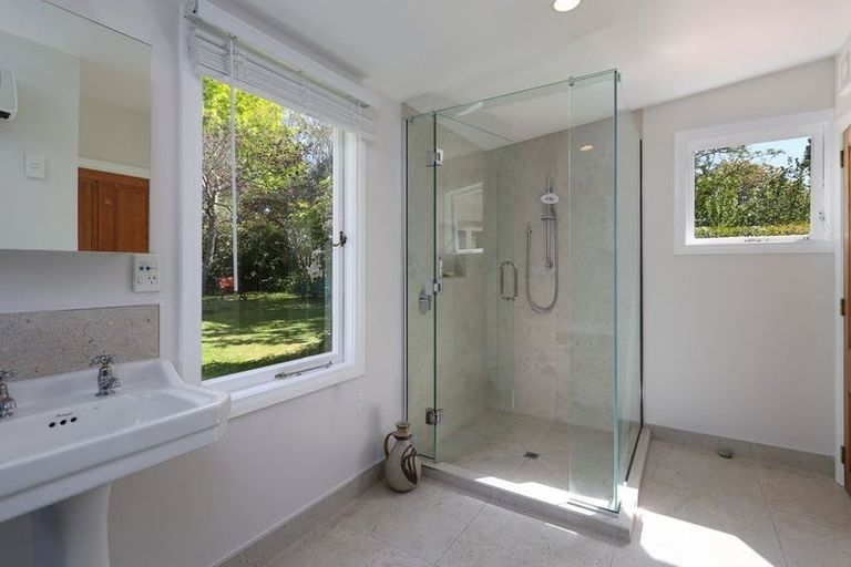 Photo of property in 140 Nile Street, Nelson, 7010