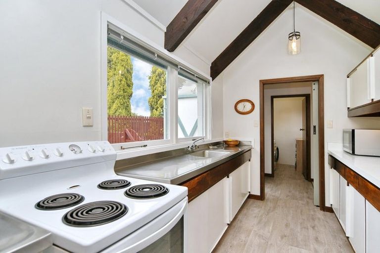 Photo of property in 2/4 Egmont Place, Bishopdale, Christchurch, 8051