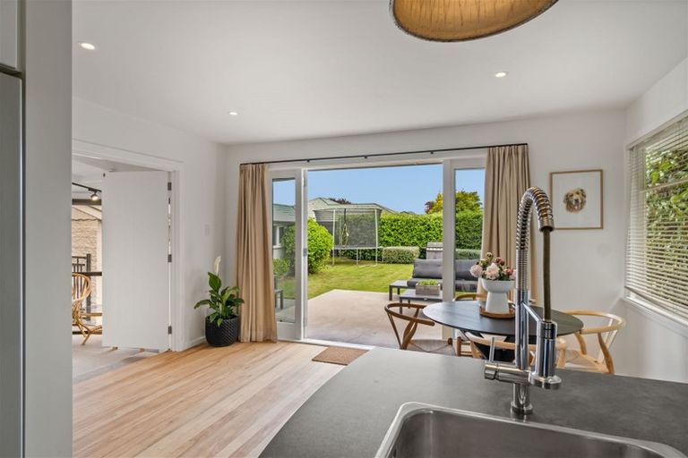 Photo of property in 93 Stanbury Avenue, Somerfield, Christchurch, 8024