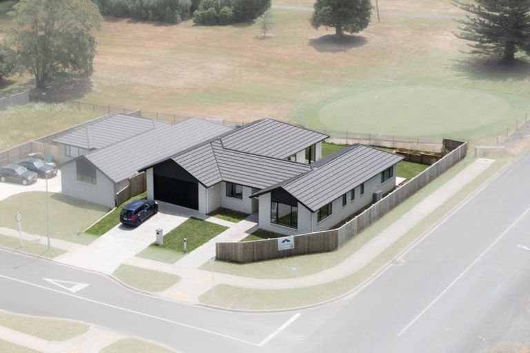 Photo of property in 79 Murray Ward Drive, Te Kauwhata, 3710