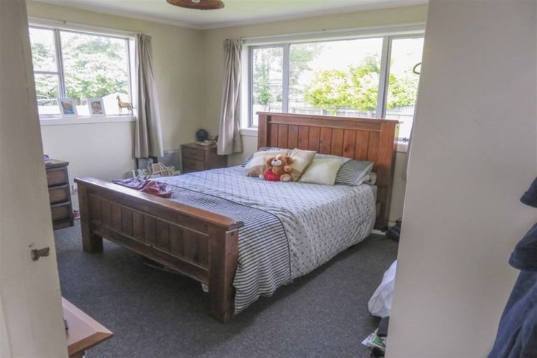 Photo of property in 17 Kelso Place, Strathern, Invercargill, 9812