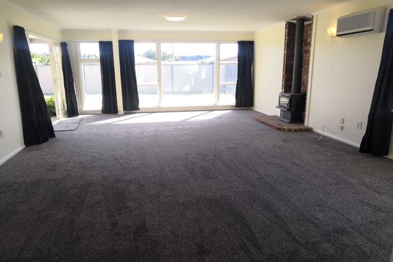 Photo of property in 19 Campbell Street, Alexandra, 9320