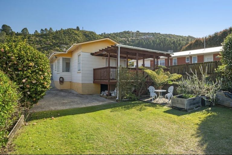 Photo of property in 25 Matuku Street, Selwyn Heights, Rotorua, 3015