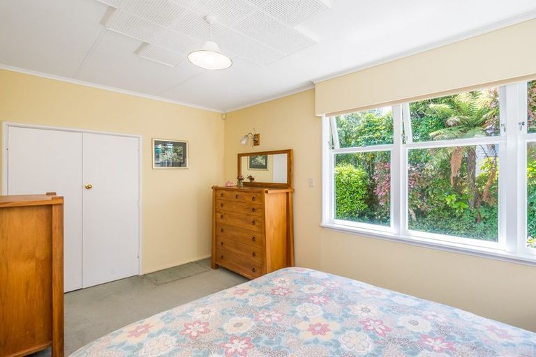 Photo of property in 2 Tui Crescent, Waikanae, 5036