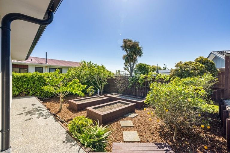 Photo of property in 15 Caspian Street, South New Brighton, Christchurch, 8062
