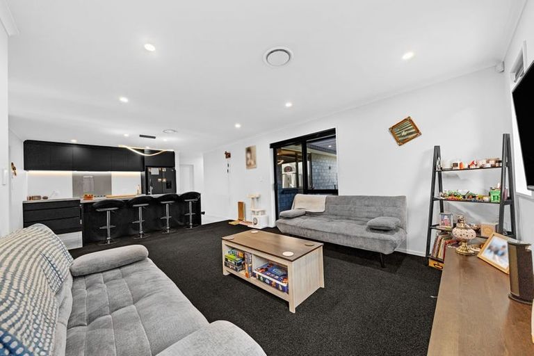 Photo of property in 131 Hitchen Road, Pokeno, 2402