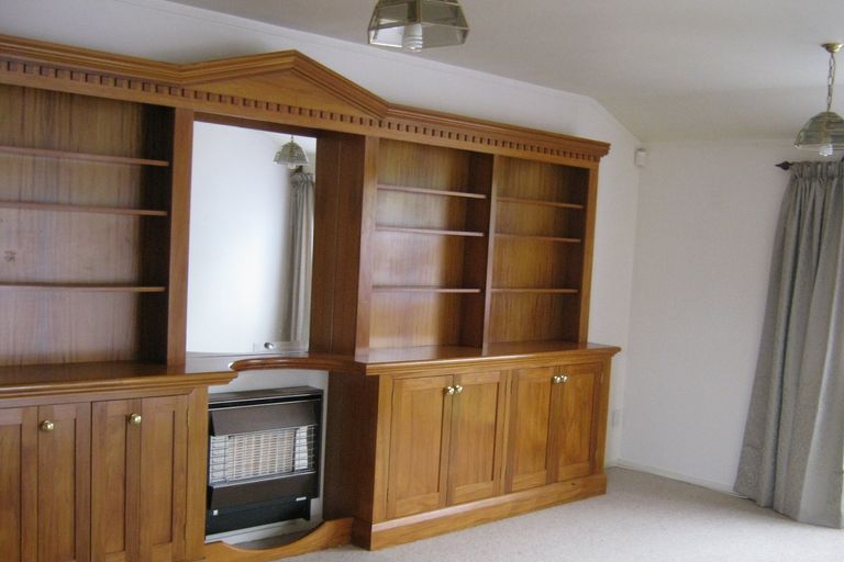 Photo of property in 255 Park Road, Hokowhitu, Palmerston North, 4410