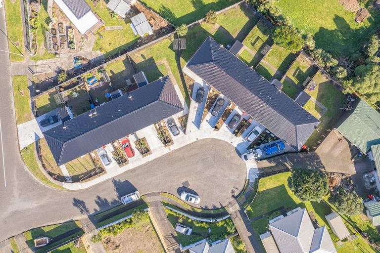 Photo of property in 1 Kupe Place, Castlecliff, Whanganui, 4501