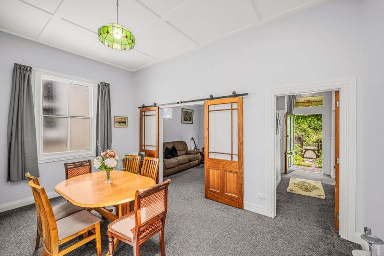 Photo of property in 125 Shakespeare Road, Bluff Hill, Napier, 4110