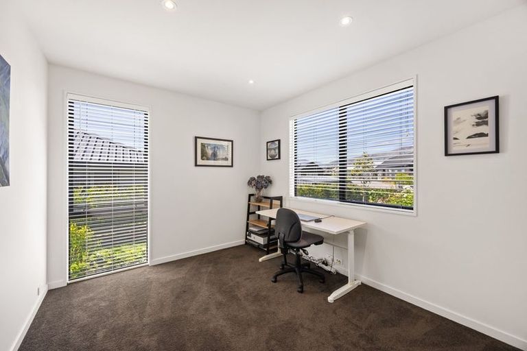 Photo of property in 87a Infinity Drive, Wanaka, 9305