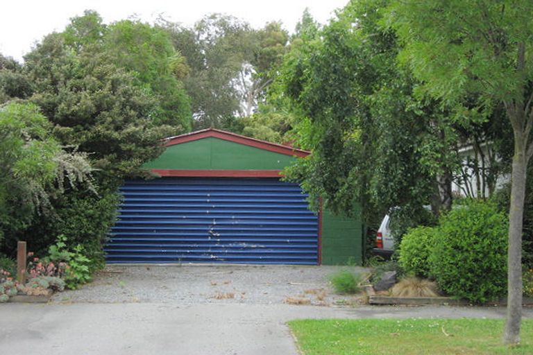 Photo of property in 14 Tabart Street, Woolston, Christchurch, 8023