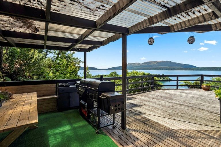 Photo of property in 62 Spencer Road, Lake Tarawera, Rotorua, 3076