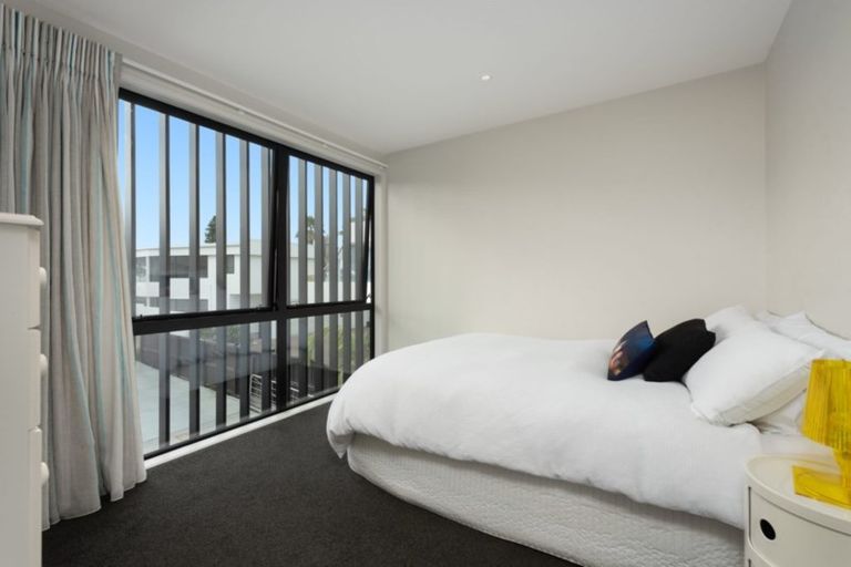 Photo of property in 147b Marine Parade, Mount Maunganui, 3116