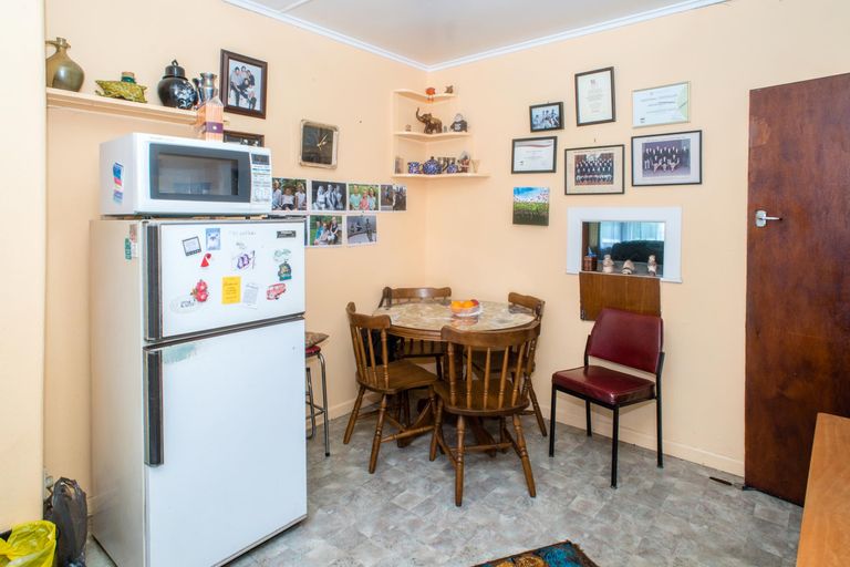 Photo of property in 9 De Lautour Road, Kaiti, Gisborne, 4010