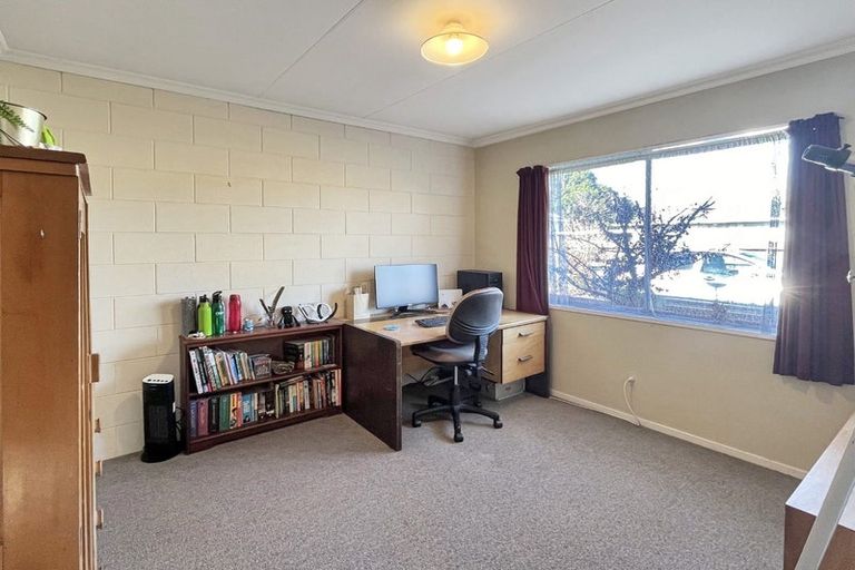 Photo of property in 3/295 Ruahine Street, Terrace End, Palmerston North, 4410
