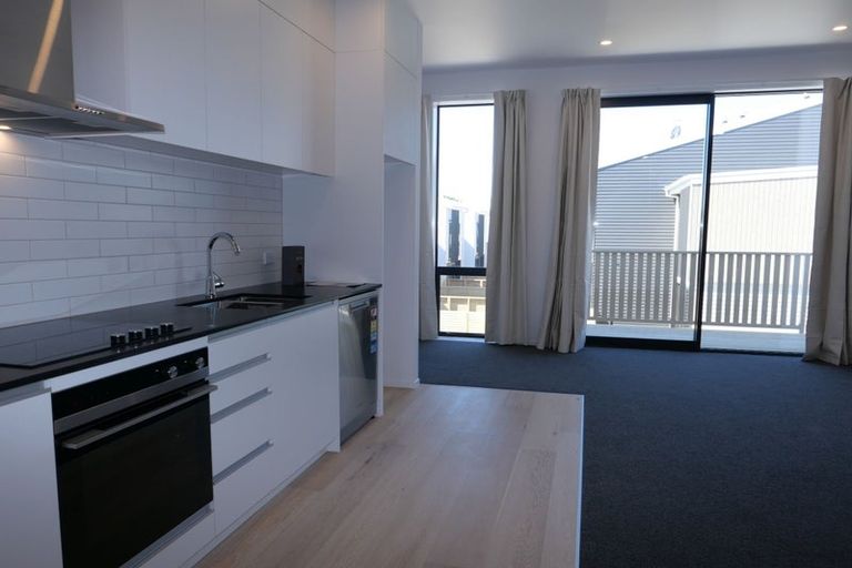 Photo of property in 19 Kamahi Place, Paraparaumu, 5032