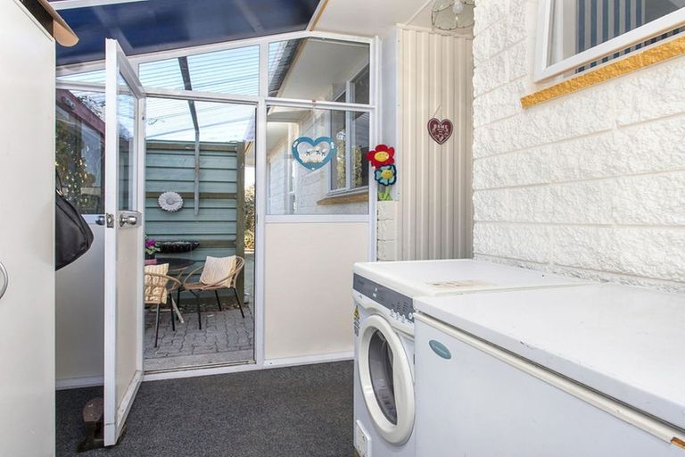 Photo of property in 58a Cottonwood Street, Parklands, Christchurch, 8083