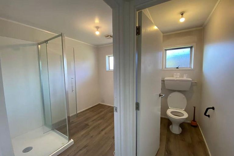 Photo of property in 2/31 Matuhi Rise, Henderson, Auckland, 0612