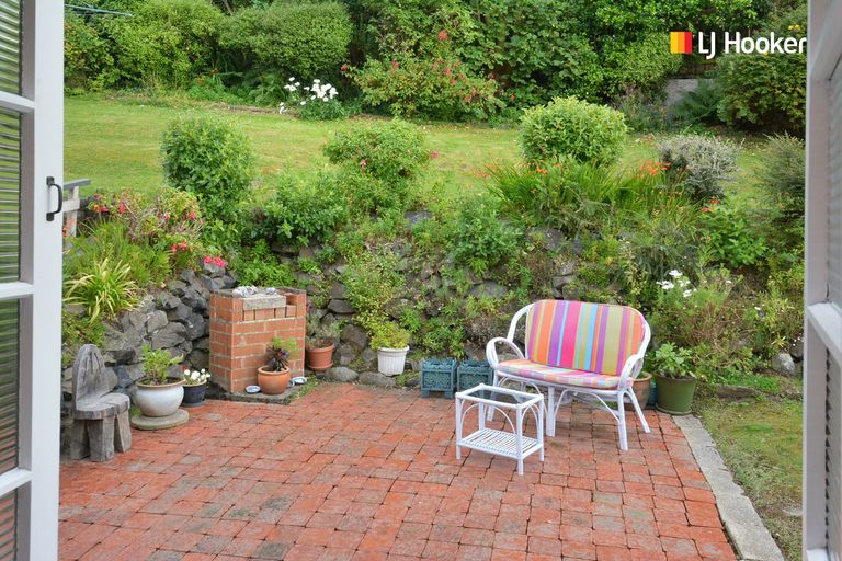 Photo of property in 6 Middleton Road, Kew, Dunedin, 9012