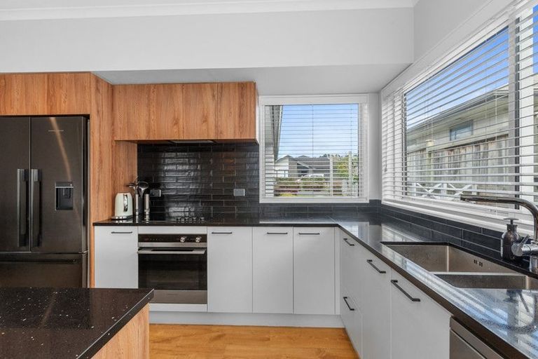 Photo of property in 31 Nellie Drive, Kumeu, 0810
