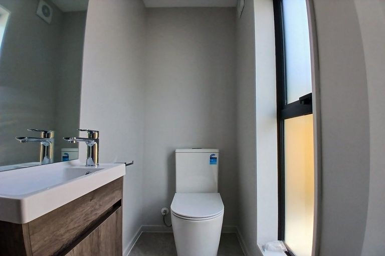 Photo of property in 9b Sari Place, Massey, Auckland, 0614