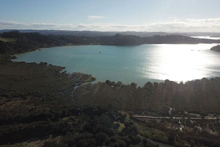 Photo of property in 9 Toi Track, Russell, 0272