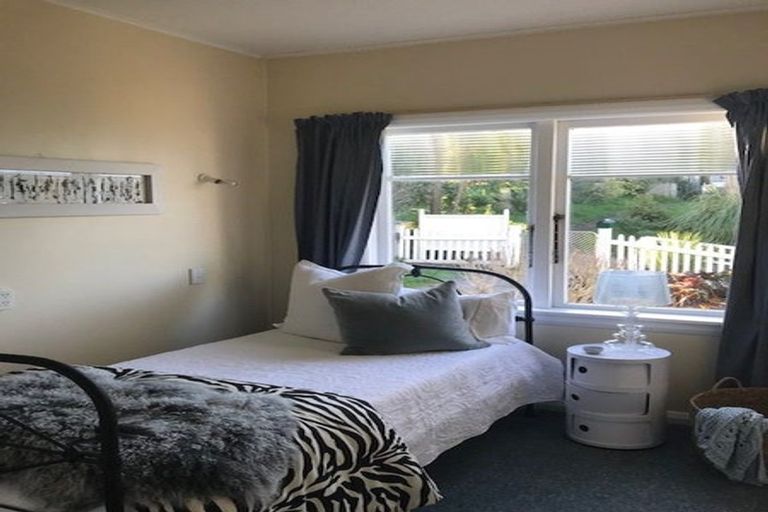 Photo of property in 67 Te Wharepouri Street, Berhampore, Wellington, 6023