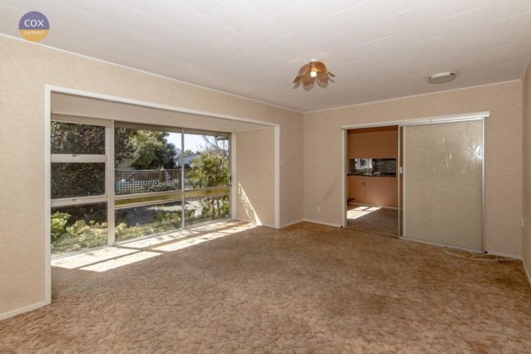 Photo of property in 19 Guildford Street, Tamatea, Napier, 4112