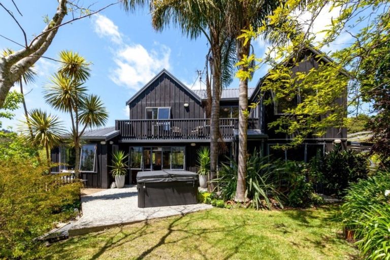 Photo of property in 2790 Long Bay Road, Coromandel, 3581