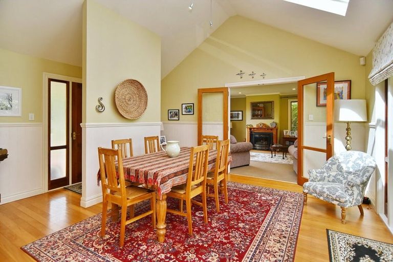 Photo of property in 77 Watsons Road, Harewood, Christchurch, 8051