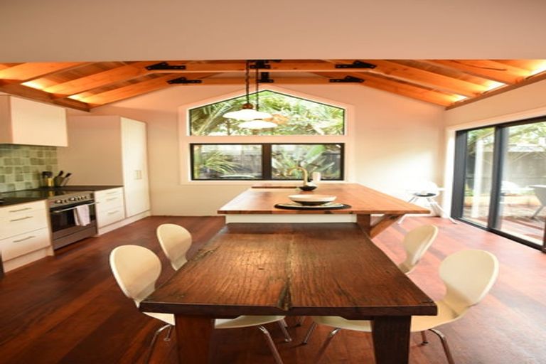 Photo of property in 171a Beach Haven Road, Beach Haven, Auckland, 0626