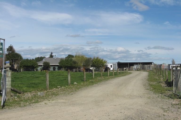 Photo of property in 77 Karaka Street, Tokomaru, Palmerston North, 4474