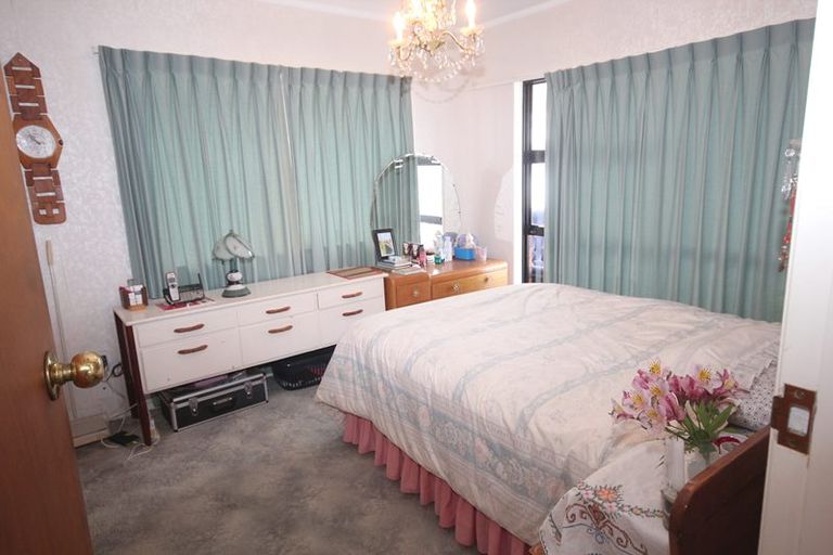 Photo of property in 124 Komiti Road, Tinopai, Matakohe, 0593