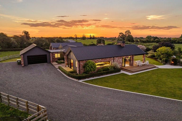 Photo of property in 1/535 Fencourt Road, Cambridge, 3493