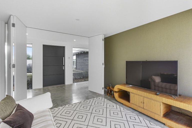 Photo of property in 34 Pairuku Lane, Peka Peka, Waikanae, 5391