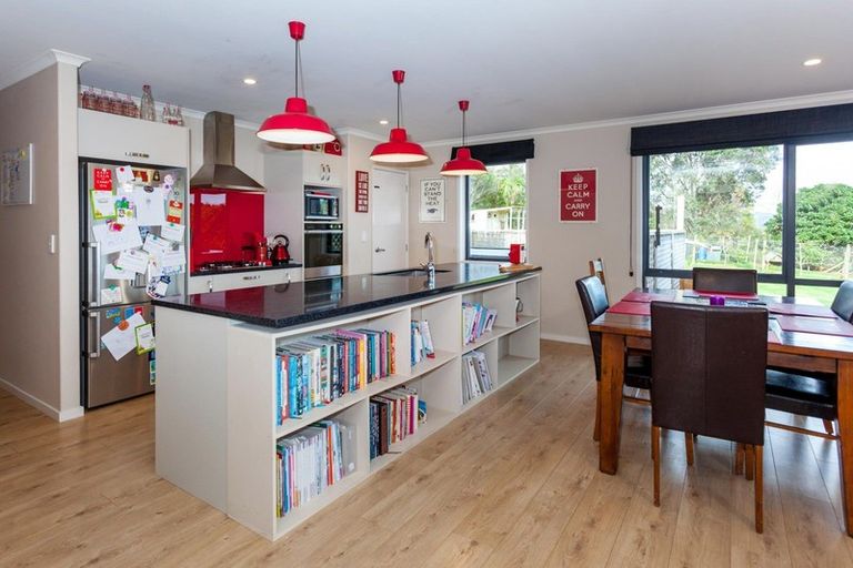 Photo of property in 150 Beech Lane, Coromandel, 3506