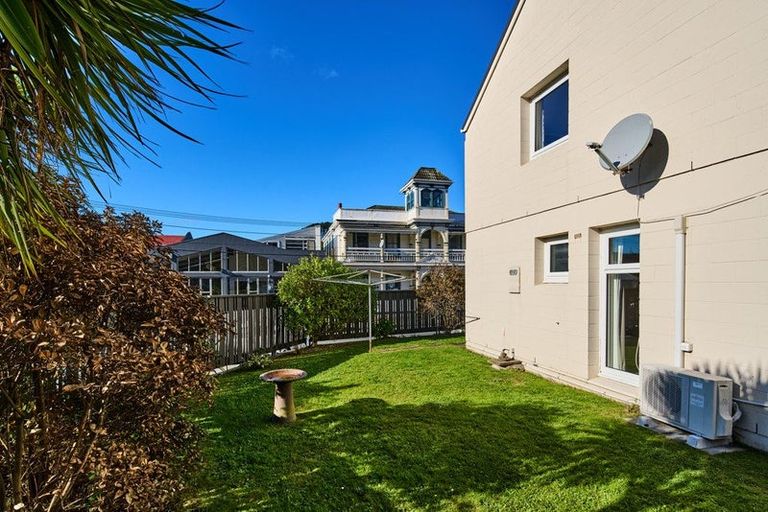 Photo of property in 302 Mansfield Street, Newtown, Wellington, 6021