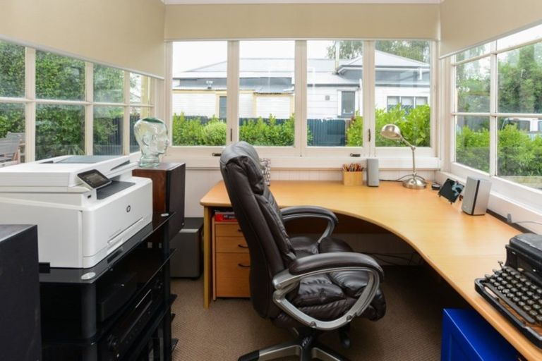 Photo of property in 403 Southland Road, Hastings, 4122