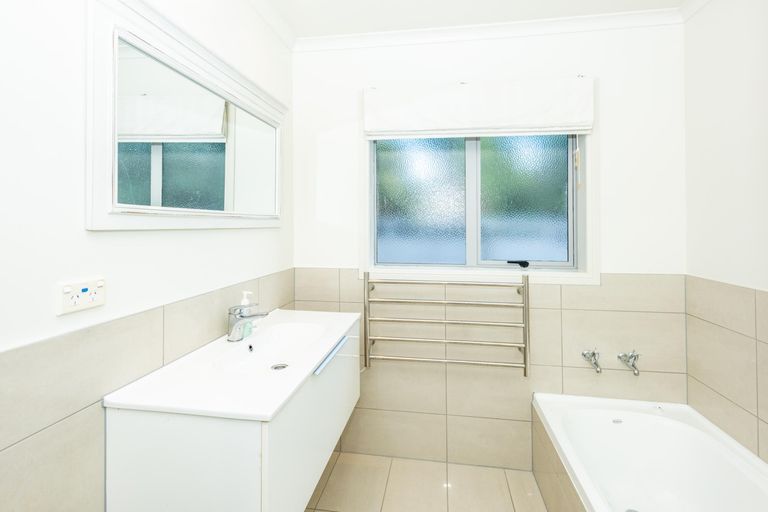 Photo of property in 5 Kingfisher Drive, Whataupoko, Gisborne, 4010