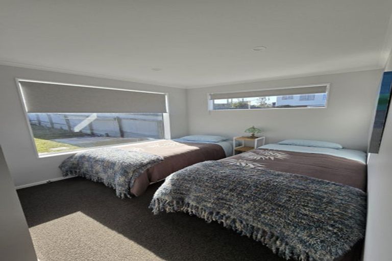 Photo of property in 13 Chaffey Street, Foxton Beach, Foxton, 4815