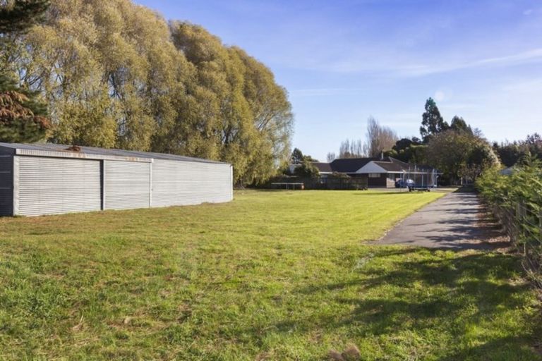 Photo of property in 420 Pound Road, Yaldhurst, Christchurch, 7676