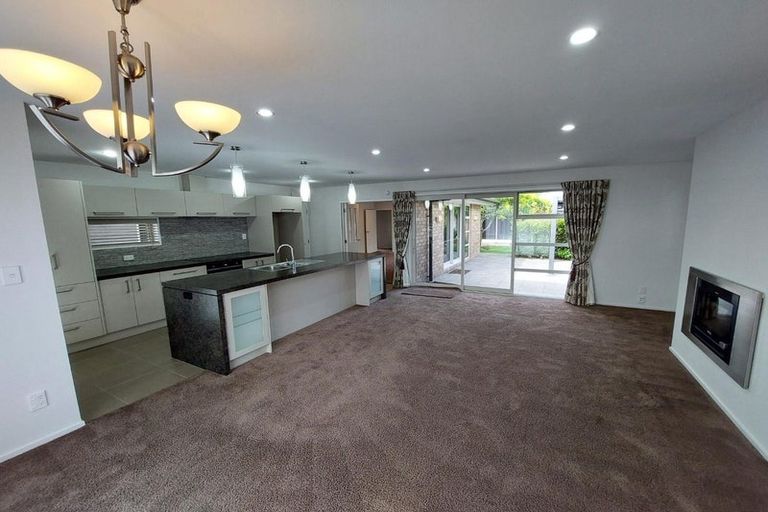 Photo of property in 33 Parklea Avenue, Halswell, Christchurch, 8025