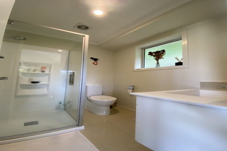 Photo of property in 21 Banks Boulevard, Whitby, Porirua, 5024