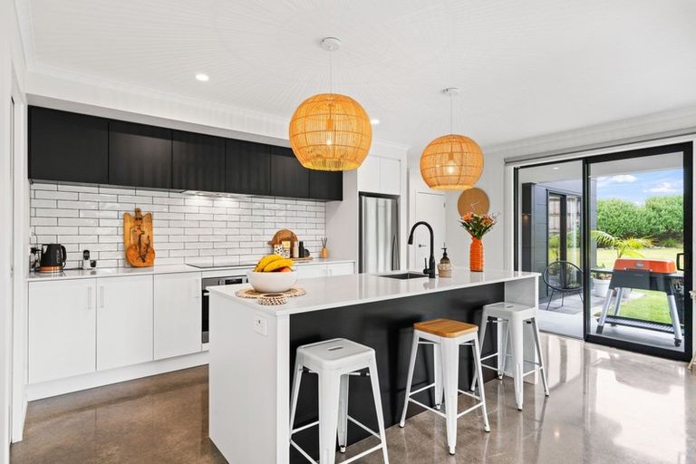 Photo of property in 56 Bush Haven Drive, Te Kamo, Whangarei, 0112