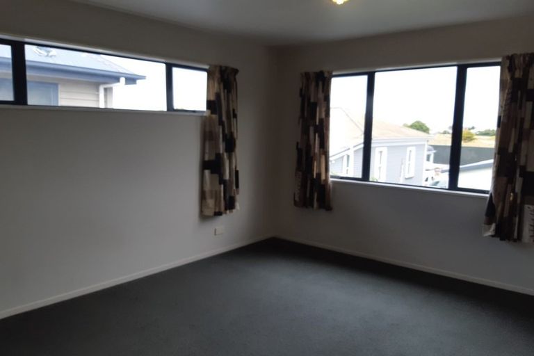 Photo of property in 8b Charles Street, Waltham, Christchurch, 8011