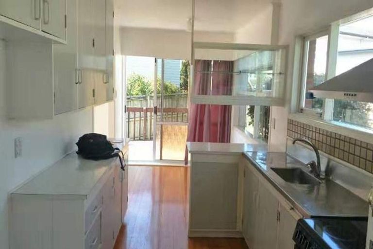 Photo of property in 5 Bennett Road, Pakuranga, Auckland, 2010