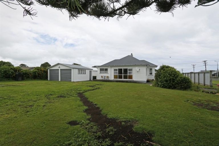 Photo of property in 31 Ihaia Road, Opunake, 4616